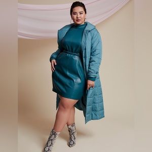 New, never worn Eloquii long quilted coat perfect for a fashionably warm winter!